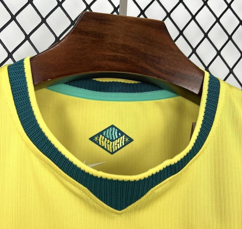 Camisa Feminia Seleção Brasileira Copa do mundo I 26/27
