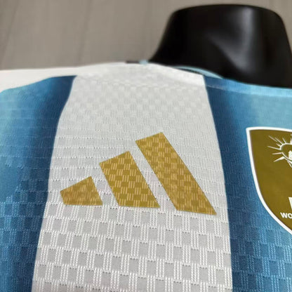 CAMISA ARGENTINA I 26/27 COPA DO MUNDO 2026 COM PATCH - MASCULINO (VERSÃO JOGADOR)