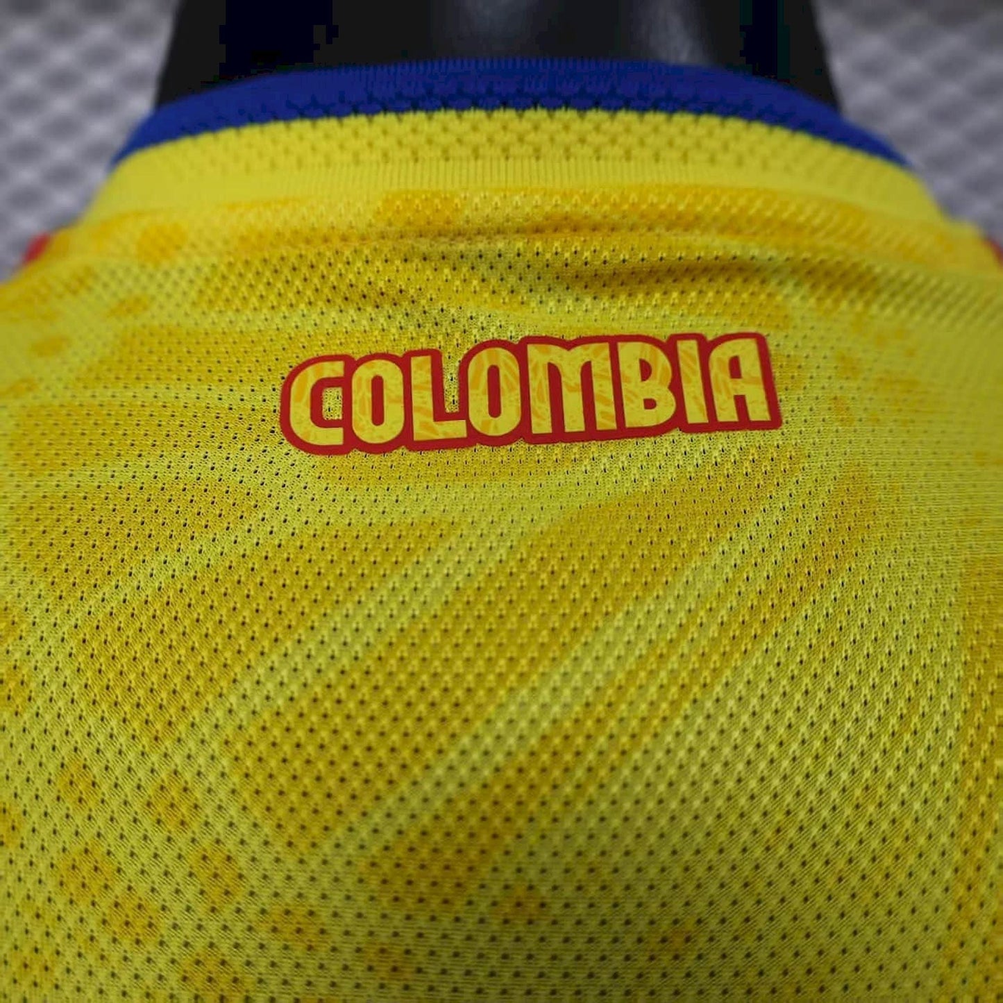 CAMISA COLOMBIA I 26/27 COPA DO MUNDO 2026 - MASCULINO (VERSÃO JOGADOR)