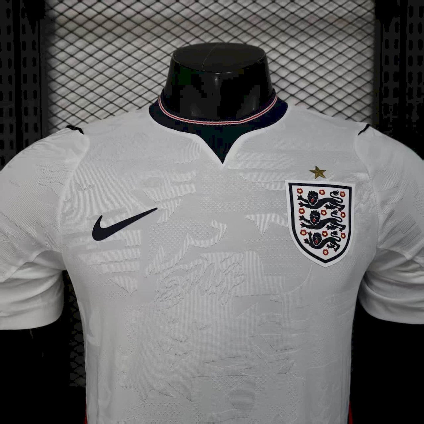 CAMISA INGLATERRA I 26/27 COPA DO MUNDO 2026 - MASCULINO (VERSÃO JOGADOR)