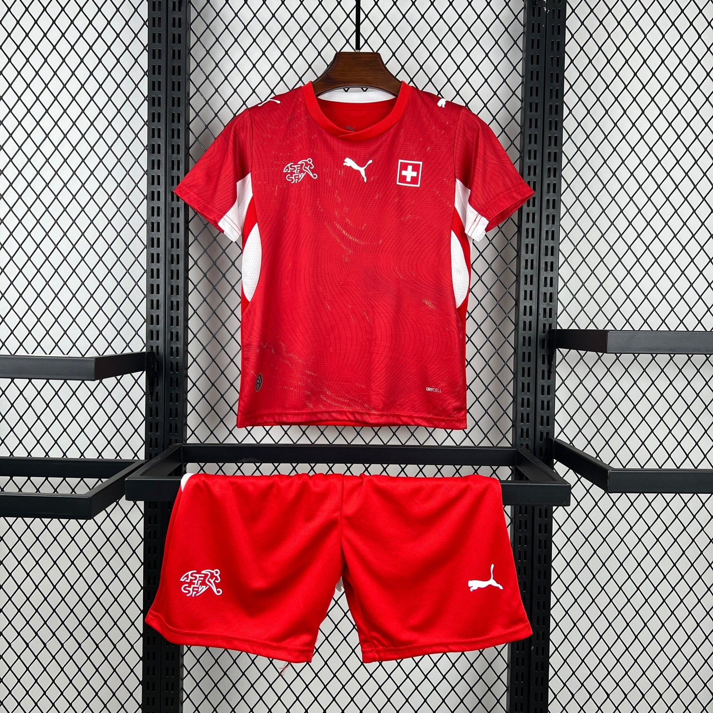 CAMISA SUIÇA I 26/27 COPA DO MUNDO 2026 (CONJUNTO INFANTIL)
