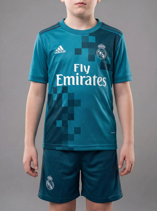 Real Madrid kit infantil 17/18