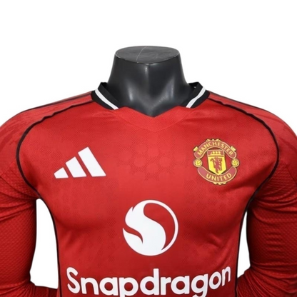 Camisa Manchester United I 25/26 manga longa - Jogador Adidas Masculina - Vermelha com detalhes em preto