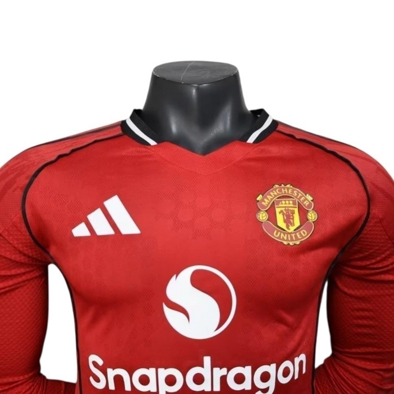 Camisa Manchester United I 25/26 manga longa - Jogador Adidas Masculina - Vermelha com detalhes em preto