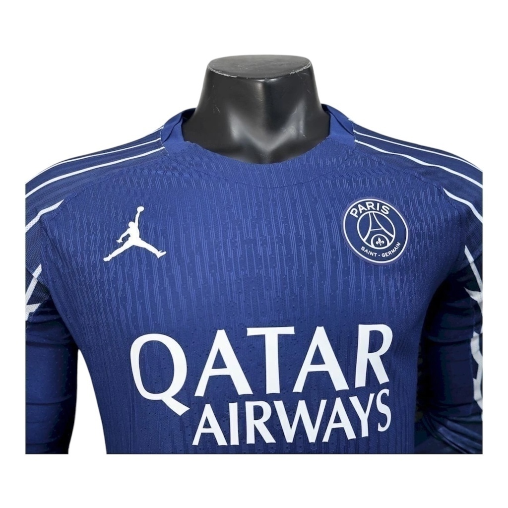 Camisa Paris Saint-Germain Treino 25/26 manga longa - Jogador Jordan Masculina - Azul com detalhes em branco