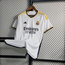 Real Madrid 2023/24 branca com e sem patch