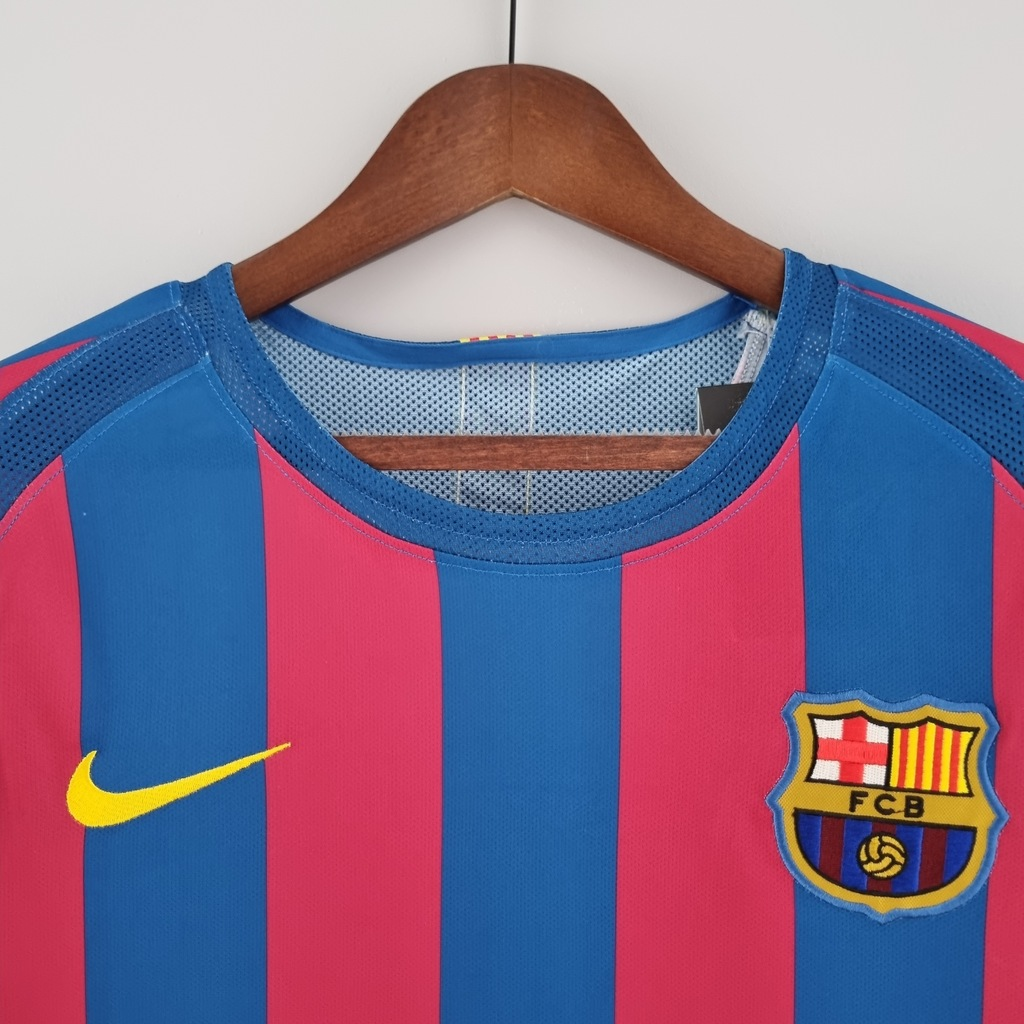 Camisa Barcelona retro manga longa 05/06
