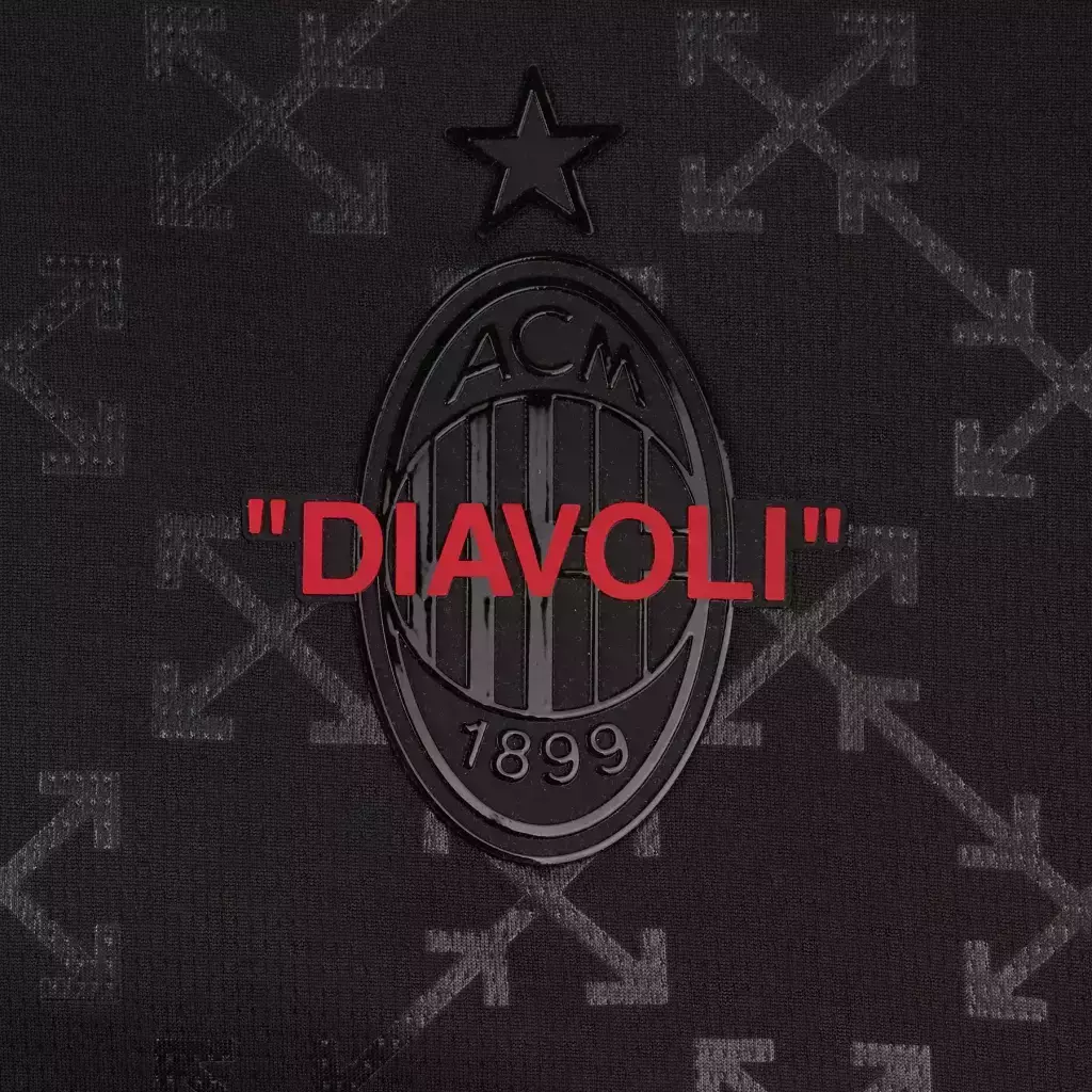 Camisa AC Milan Edição especial 25/26 - Torcedor Puma Masculina - Preta com detalhes em verde