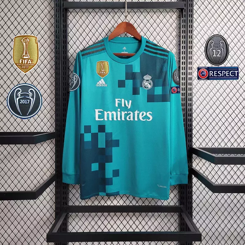 Camisa Real Madrid 2017/18 manga longa com e sem patchs