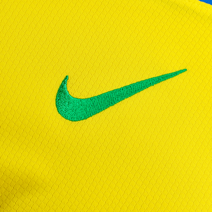 Camisa Seleção Brasileira I 25/26 - Torcedor Nike Masculina - Amarela com detalhes em verde