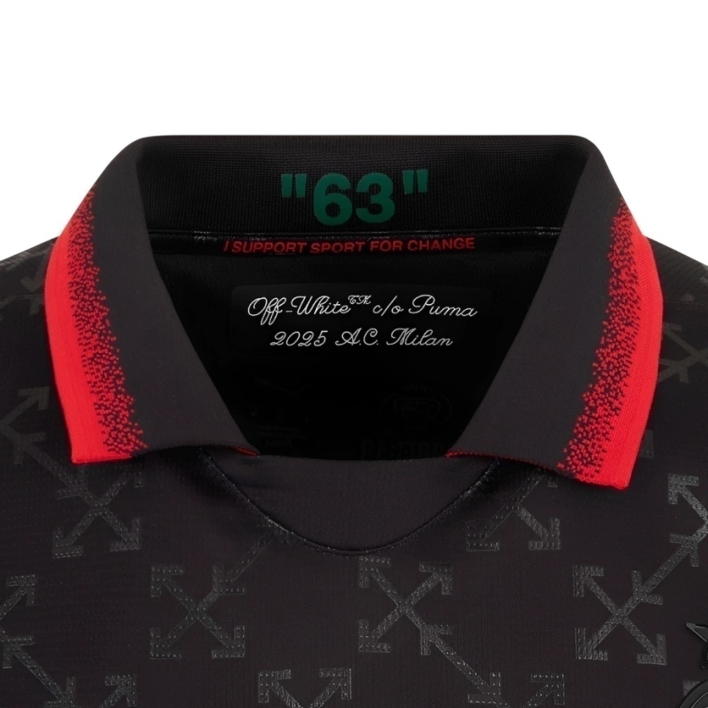 Camisa AC Milan Edição especial 25/26 - Torcedor Puma Masculina - Preta com detalhes em verde