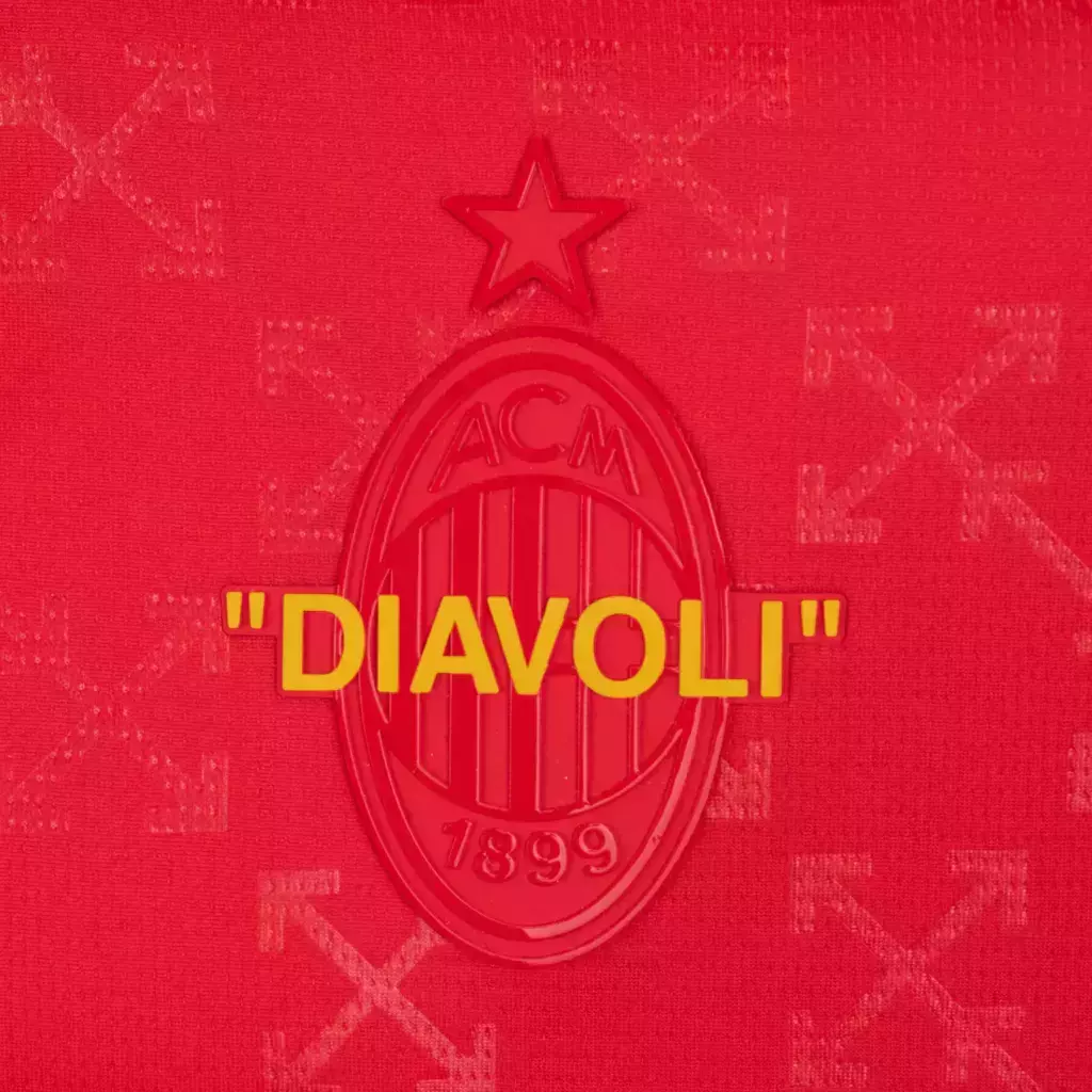 Camisa AC Milan Edição especial 25/26 - Torcedor Puma Masculina - Vermelha com detalhes em verde