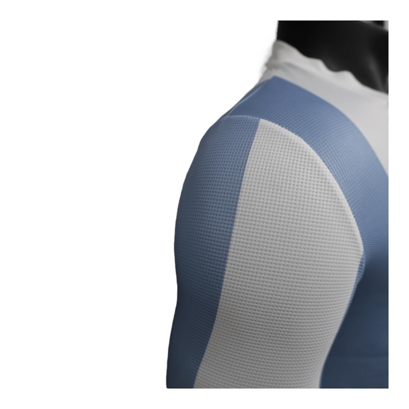 Camisa Seleção Argentina Edição Comemorativa 25/26 manga longa - Jogador Adidas Masculina - Branca com listras em azul