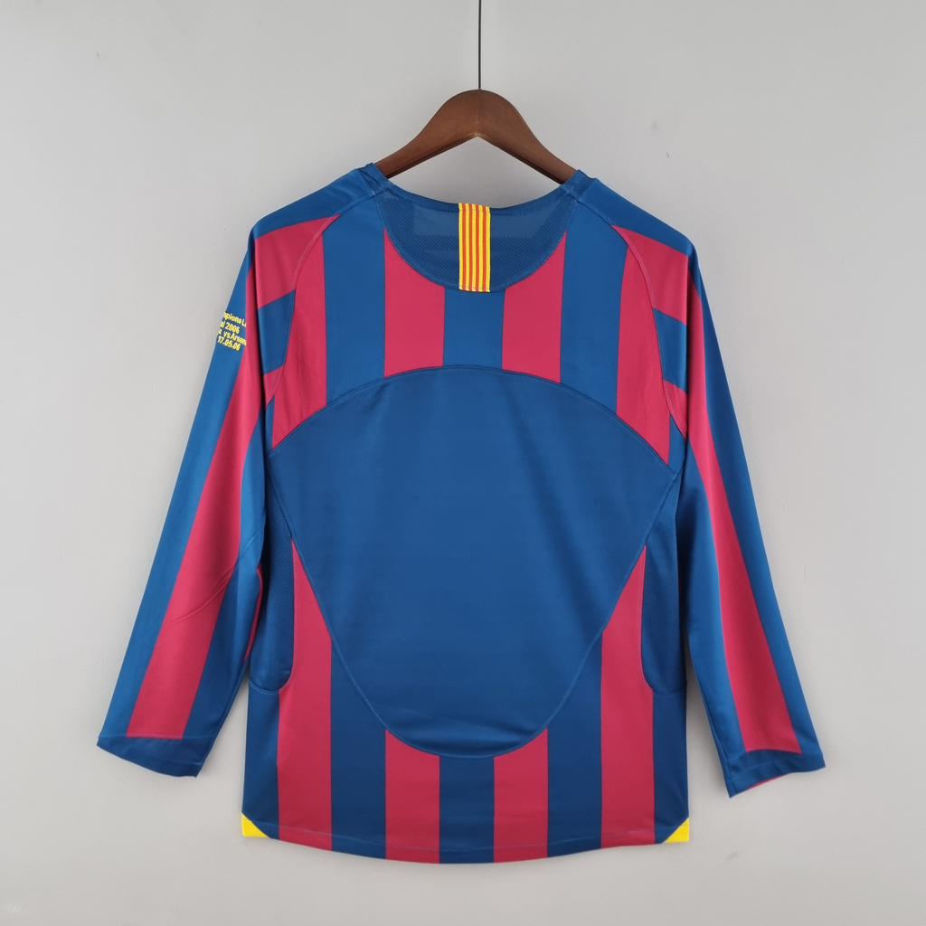 Camisa Barcelona retro manga longa 05/06