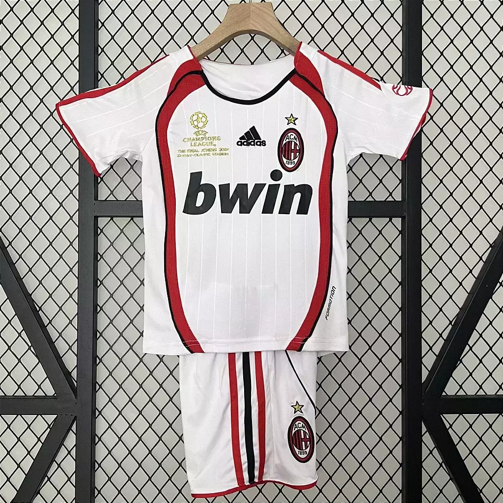 Kit Infantil Milan 2 Retrô Camisa e Short 2006 / 2007
