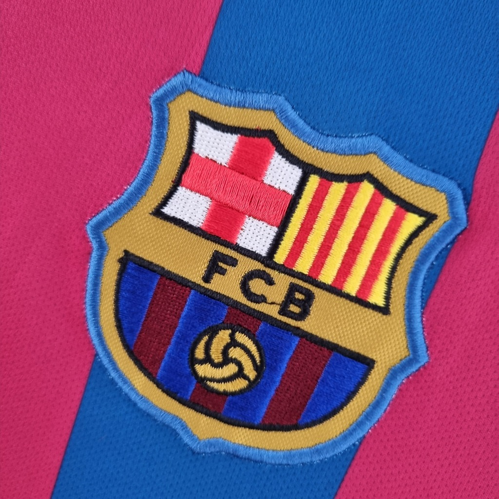 Camisa Barcelona retro manga longa 05/06