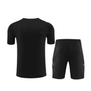 Kit Treino adulto - Camisa e Shorts - Real Madrid Adidas 24/25 - Preto com detalhes em dourado