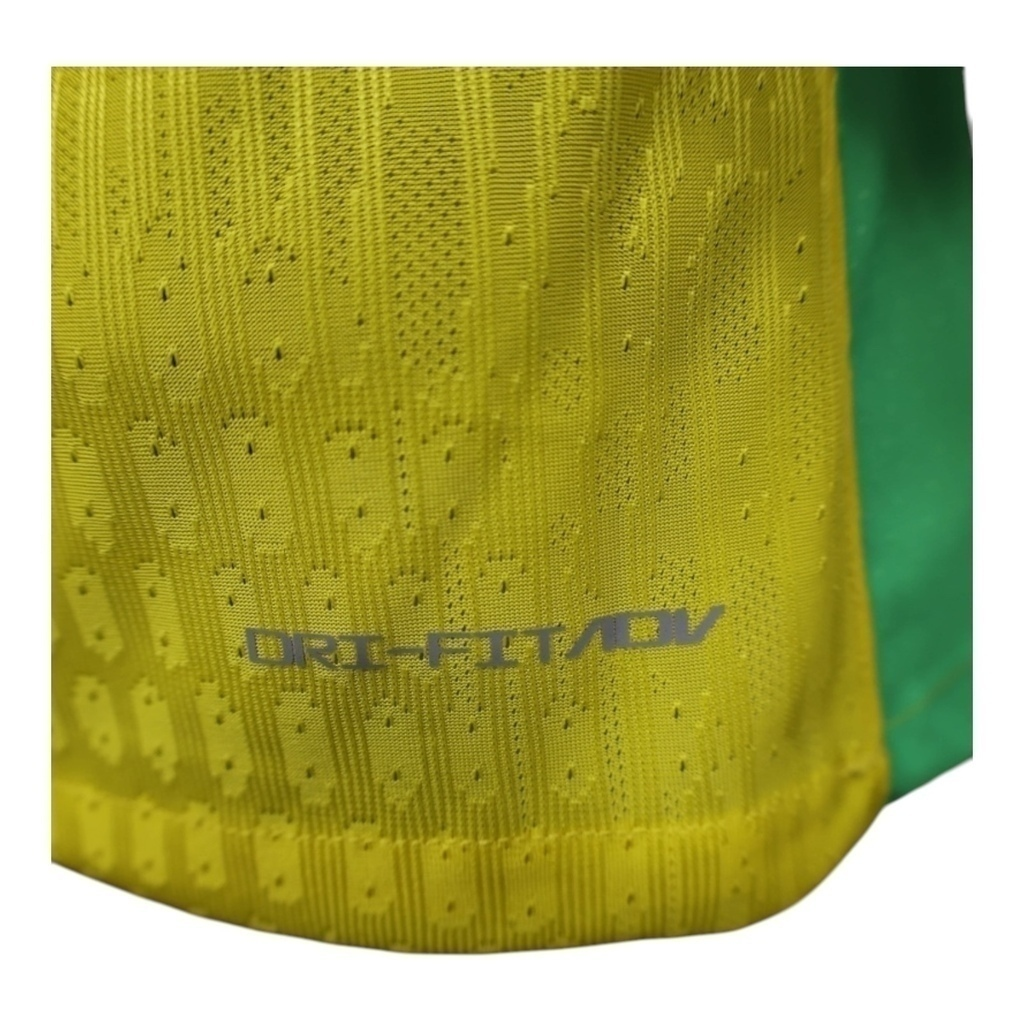 Camisa Seleção Brasileira I 25/26 - Jogador Nike Masculina - Amarela com detalhes em azul e verde