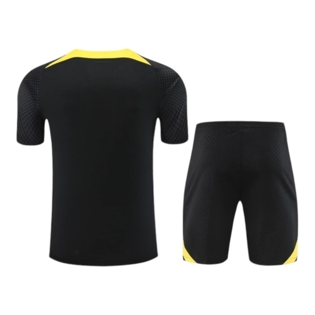 Kit Treino adulto - Camisa e Shorts - Paris Saint-Germain Jordan 23/24 - Preto com detalhes em amarelo