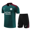 Kit Treino adulto - Camisa e Shorts - Paris Saint-Germain Nike 24/25 - Verde e preto com detalhes em vinho