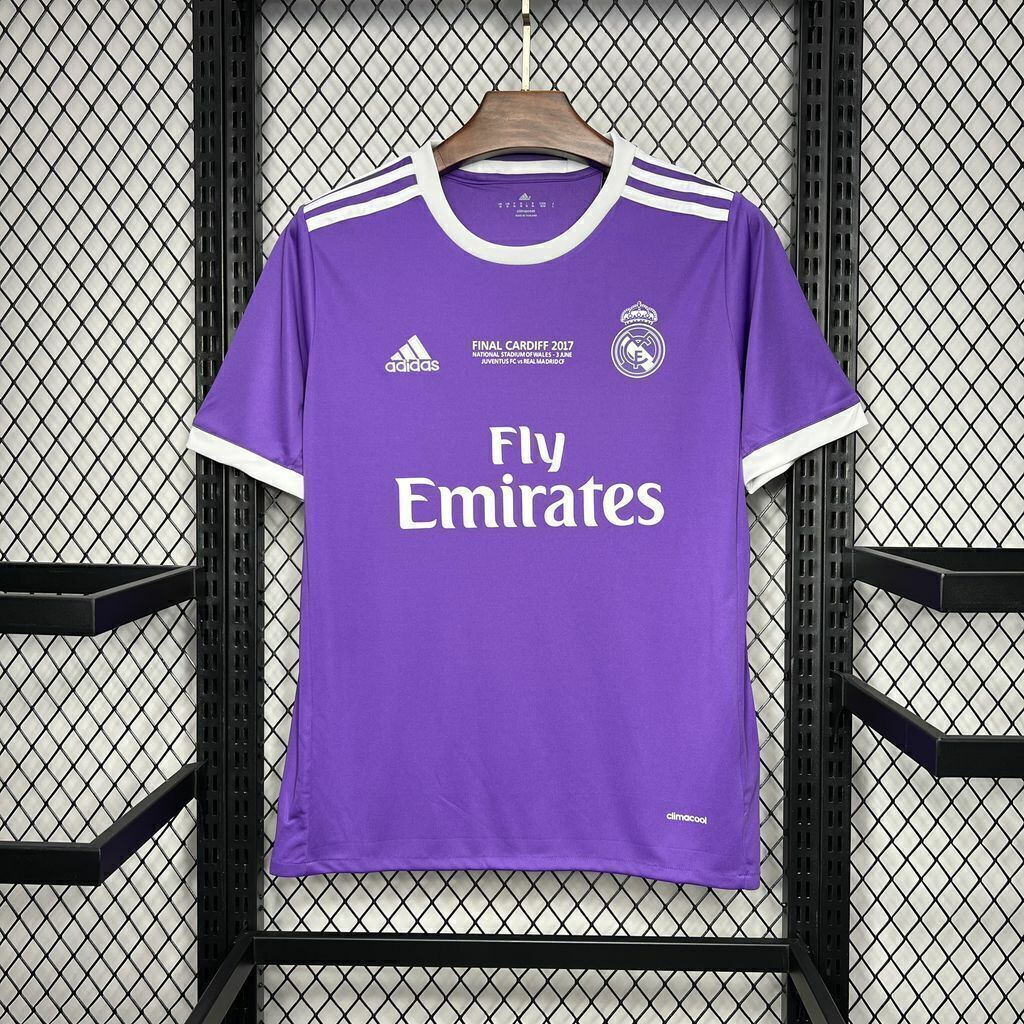 Real Madrid retrô 2016/17 roxa