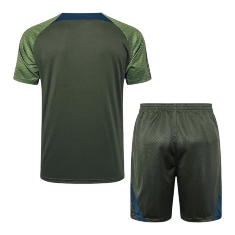 Kit Treino adulto - Camisa e Shorts - Paris Saint-Germain Jordan 24/25 - Verde com detalhes em azul