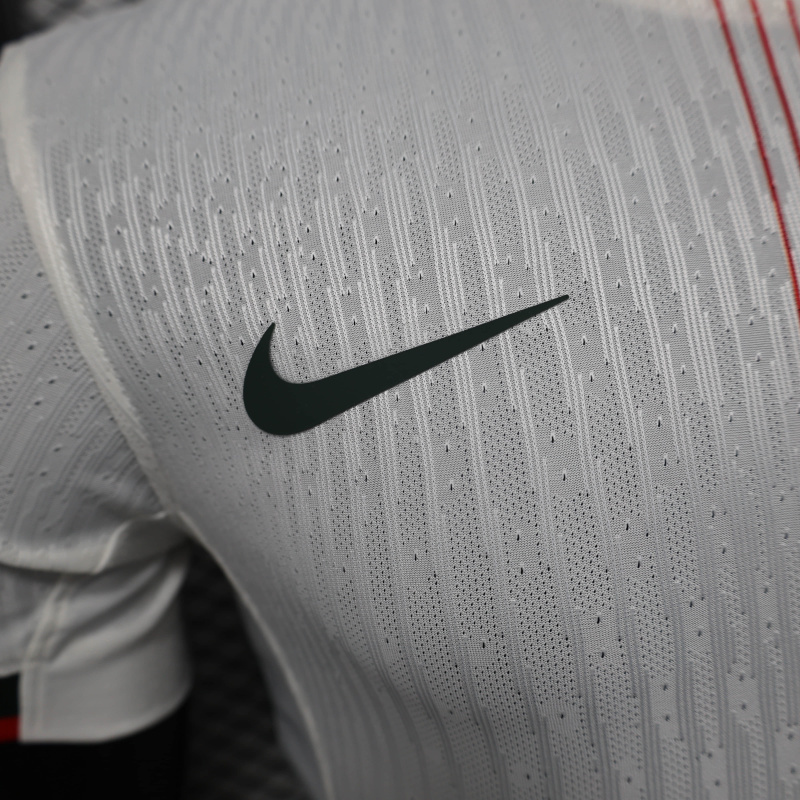 Camisa Chelsea II 25/26 - Jogador Nike Masculina - Branca com detalhes em azul e vermelho