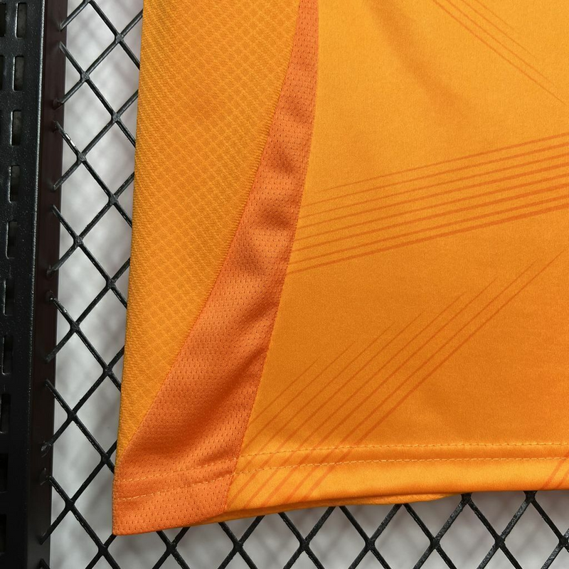 Real Madrid 2024/25 laranja