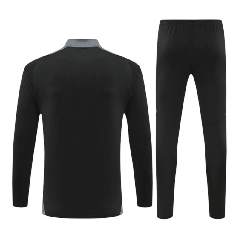 Conjunto Al Nassr 25/26 - Masculino Adidas - Preto com detalhes em cinza
