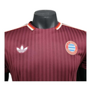 Camisa Bayern de Munique Edição especial Icon 25/26 - Jogador Adidas Masculina - Vinho